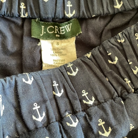 J. Crew Navy and White Anchor Skirt size small - Picture 5 of 5